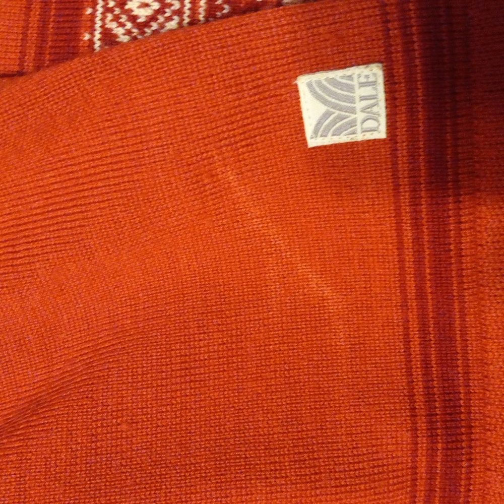 Rust Red Women's Quarter-Zip Sweater - Brand Unspecified - Picture 10 of 11